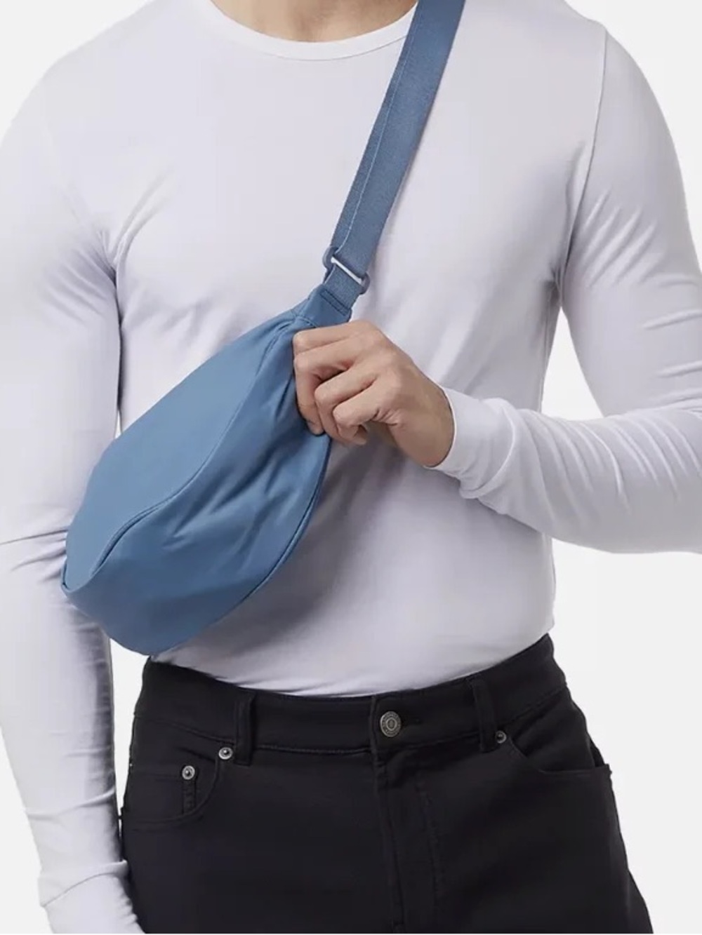 32 Degrees Unisex Crossbody Bag Water-Resistant Adjustable Shoulder Strap Blue